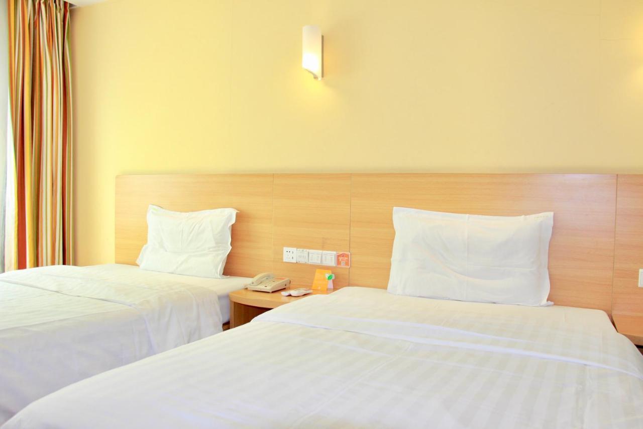 7Days Inn Guangzhou Tianhe Yantang Yue Ken Road Exterior photo