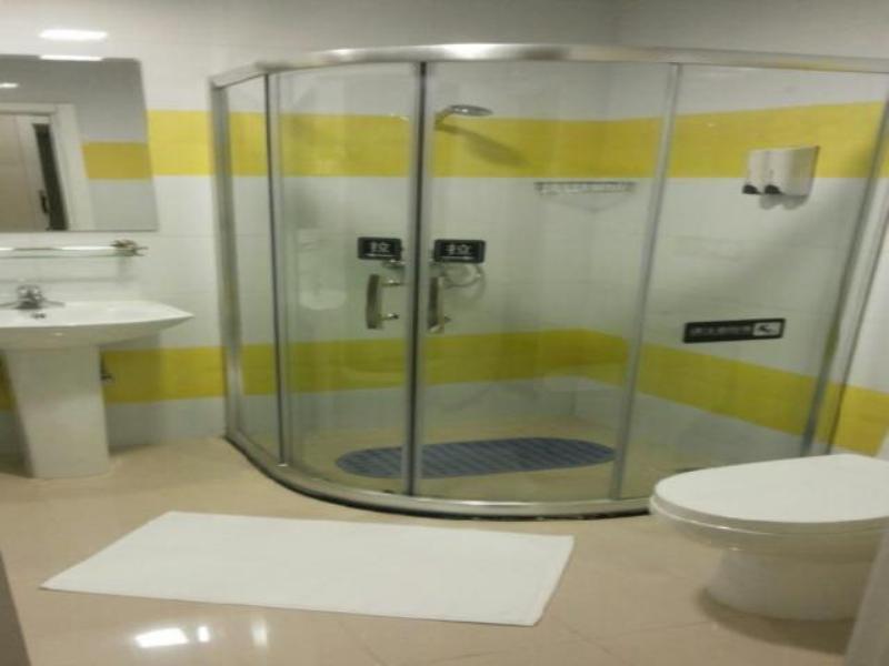 7Days Inn Guangzhou Tianhe Yantang Yue Ken Road Exterior photo